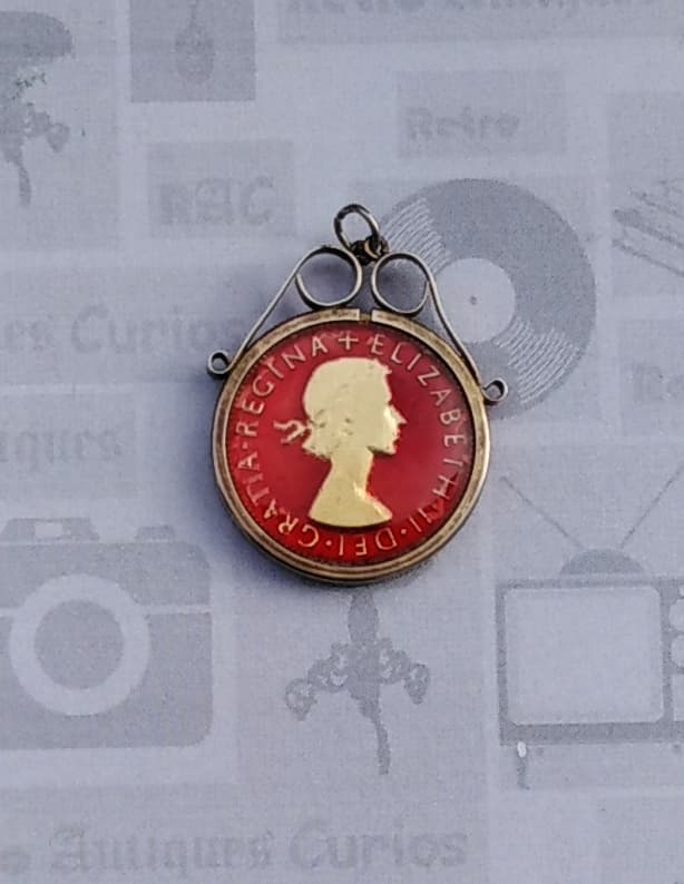 Rare 1967 Queen Elizabeth II Enamelled Two Shilling Coin Pendant